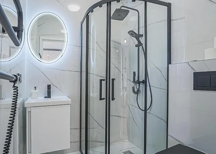 With Free Parking Apartment Kaunas